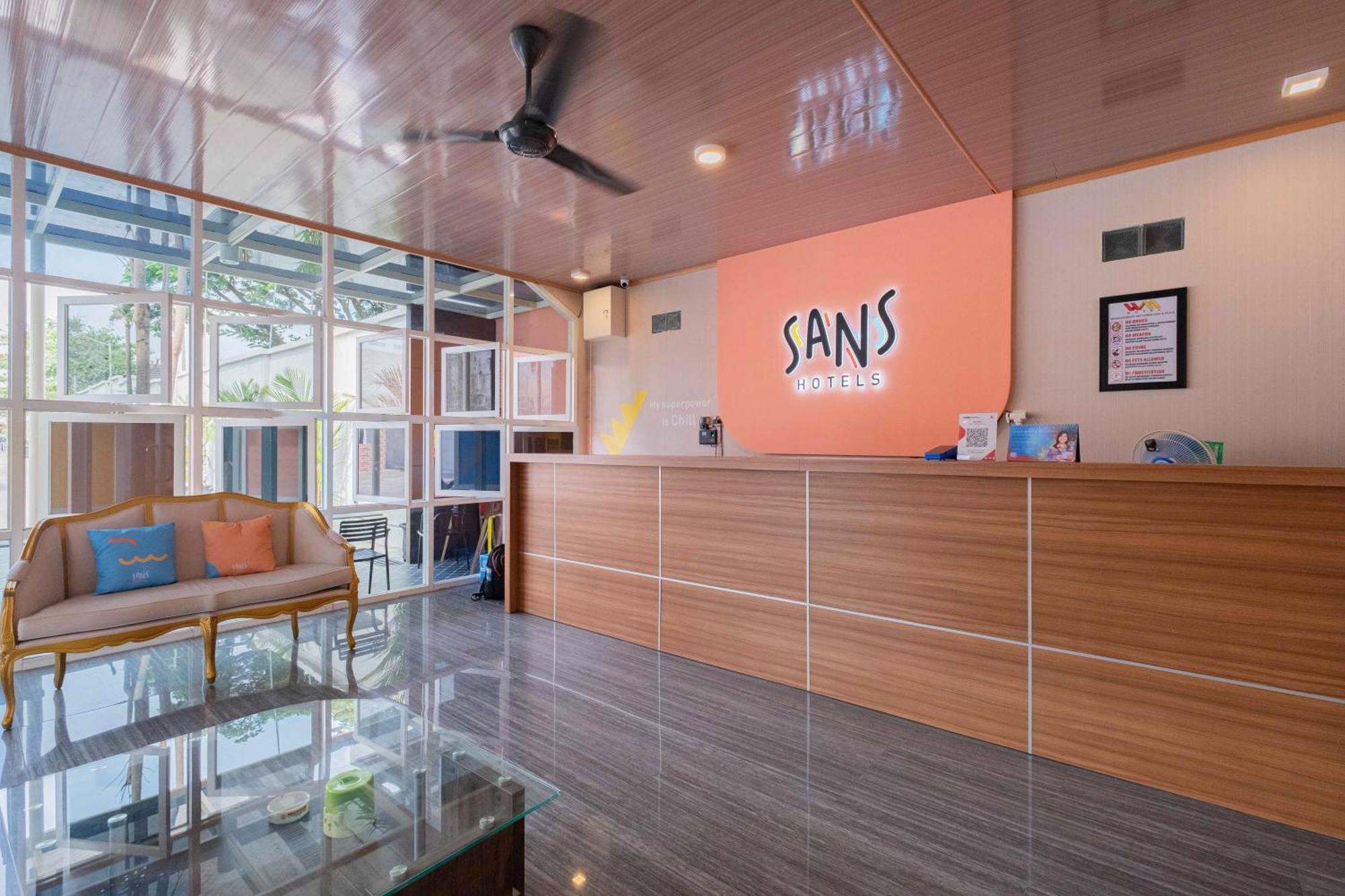 Sans Wm Hotel Blitar Eksteriør bilde